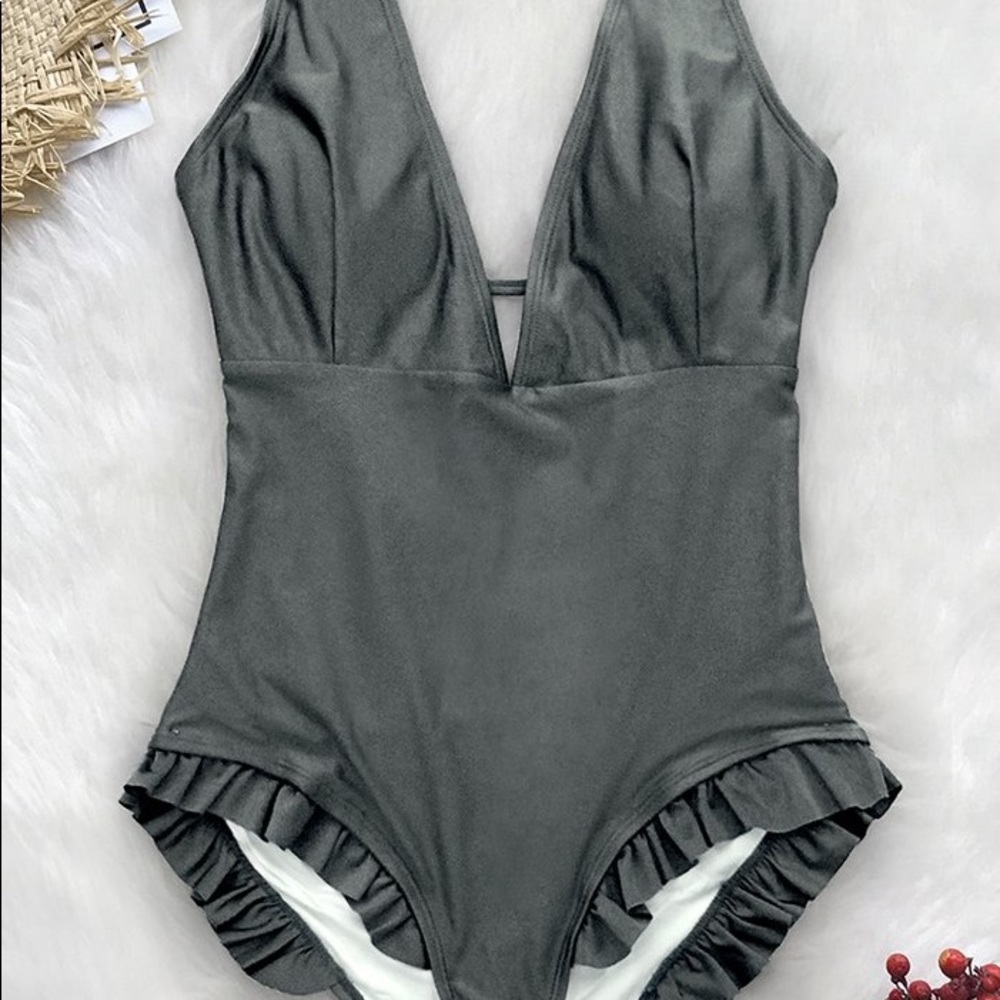 Sweet Smile One-Piece Bathing suit 🏖🏖